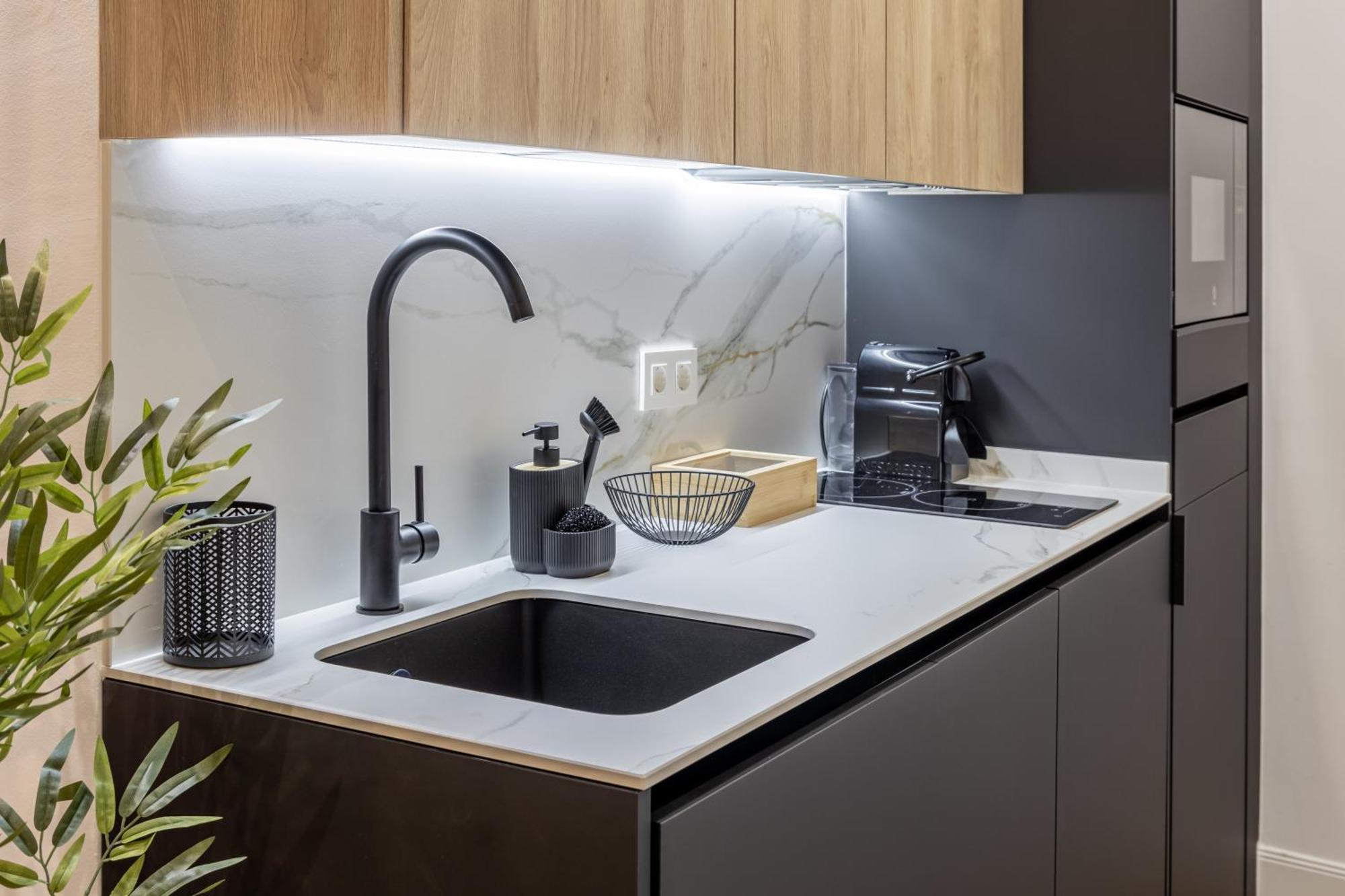 Elvira Elegant Suite Gran Via-Catedral 格拉纳达 外观 照片
